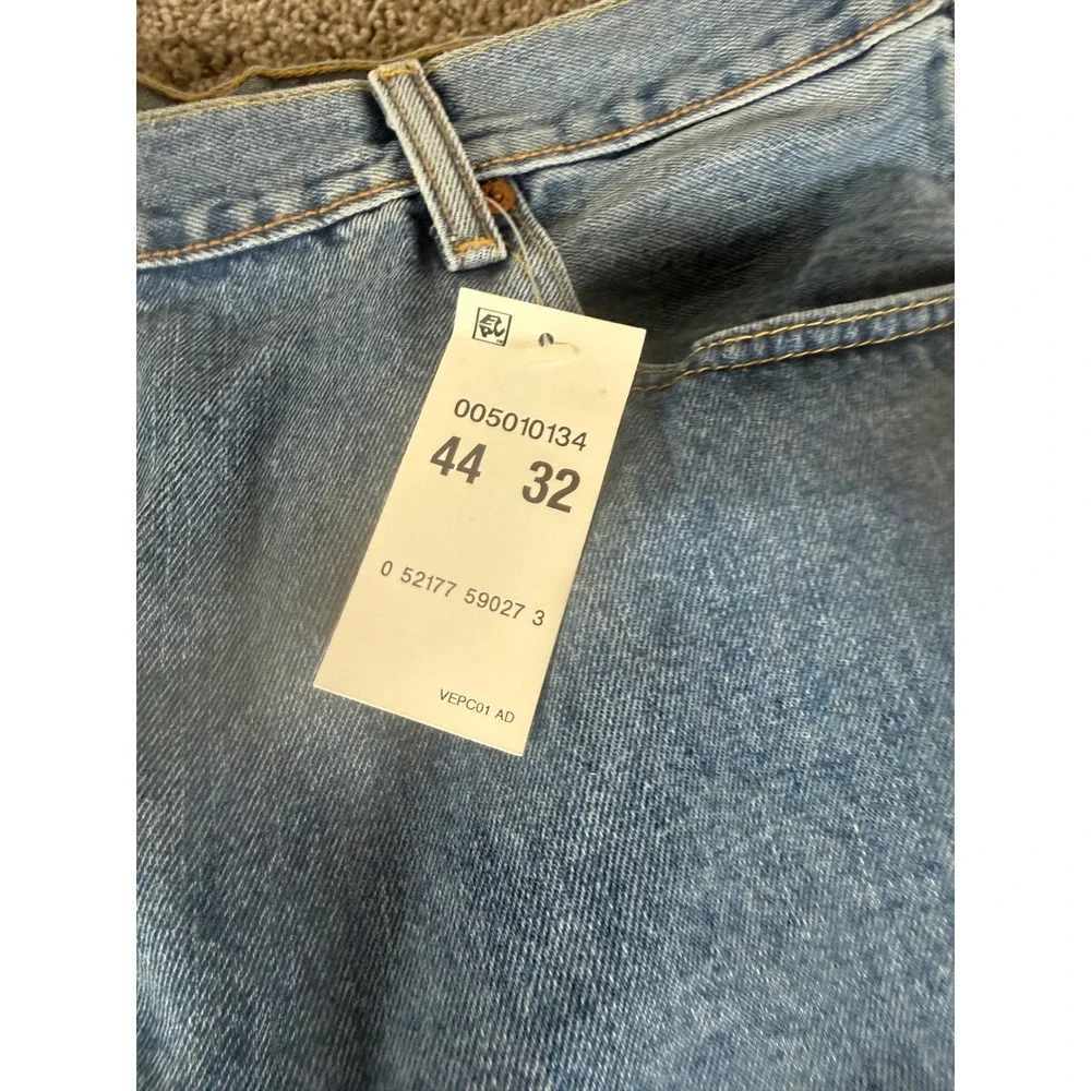 Levis 501 Original Mens Jeans 44x32 Blue Denim Straight Leg Button Fly NEW 2016
